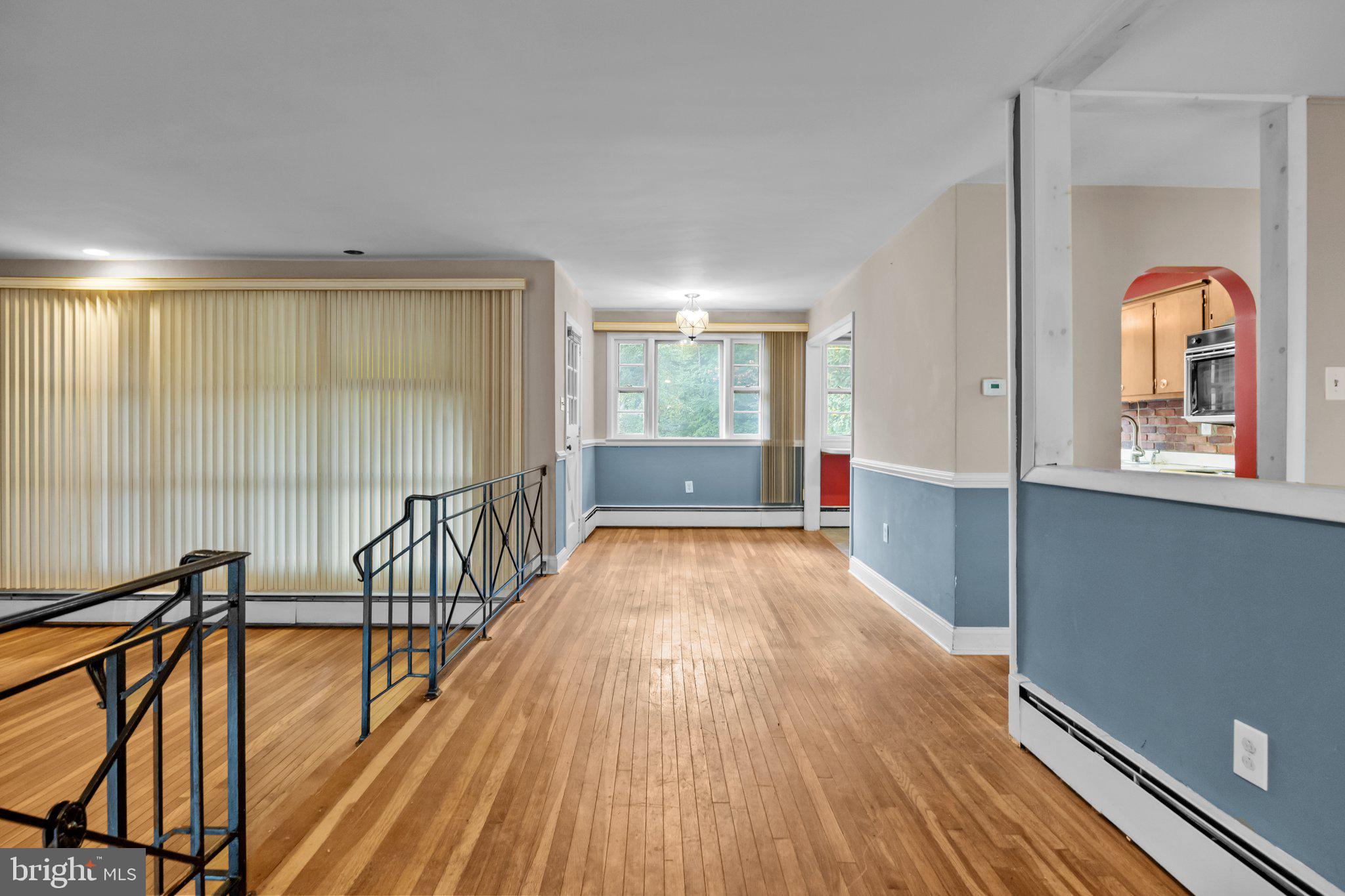 1161 County Line Road Huntingdon Valley, PA 19006 - Photo 4 of 33 Gallery Image 4