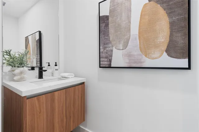 $1,675,000 | 1245 Southwest 13th Avenue, Unit A, Miami, FL 33135