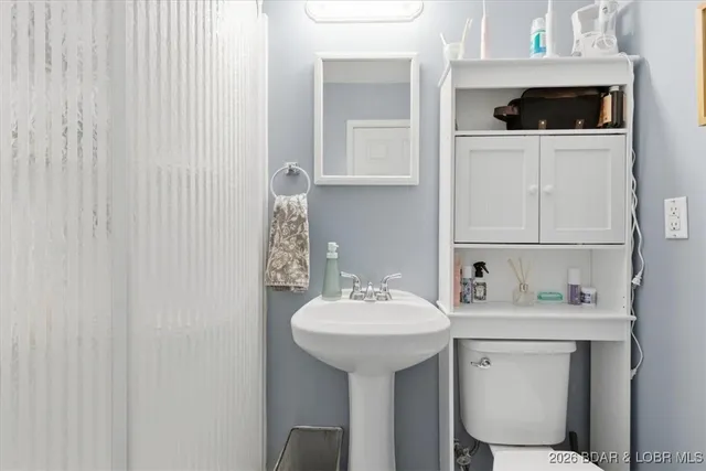 $519,900 | 31268 Dogwood Lane, Rocky Mount, MO 65072