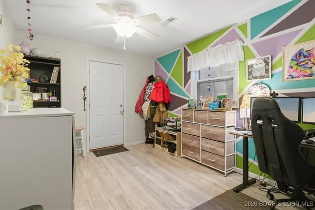 $519,900 | 31268 Dogwood Lane, Rocky Mount, MO 65072