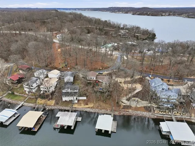 $519,900 | 31268 Dogwood Lane, Rocky Mount, MO 65072