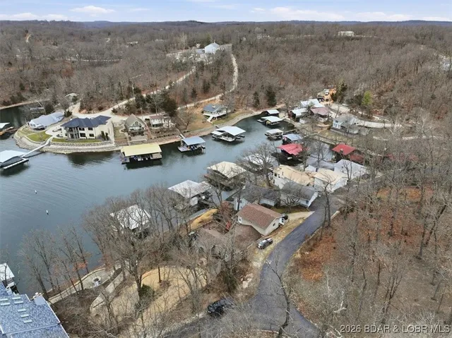 $519,900 | 31268 Dogwood Lane, Rocky Mount, MO 65072