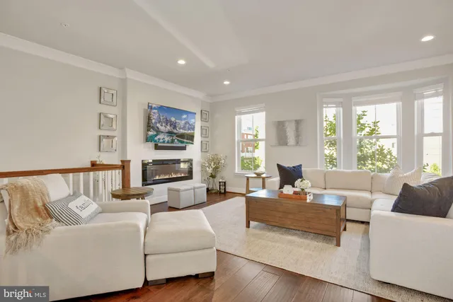 $1,399,000 | 2973 Winter Jack Lane, Fairfax, VA 22031