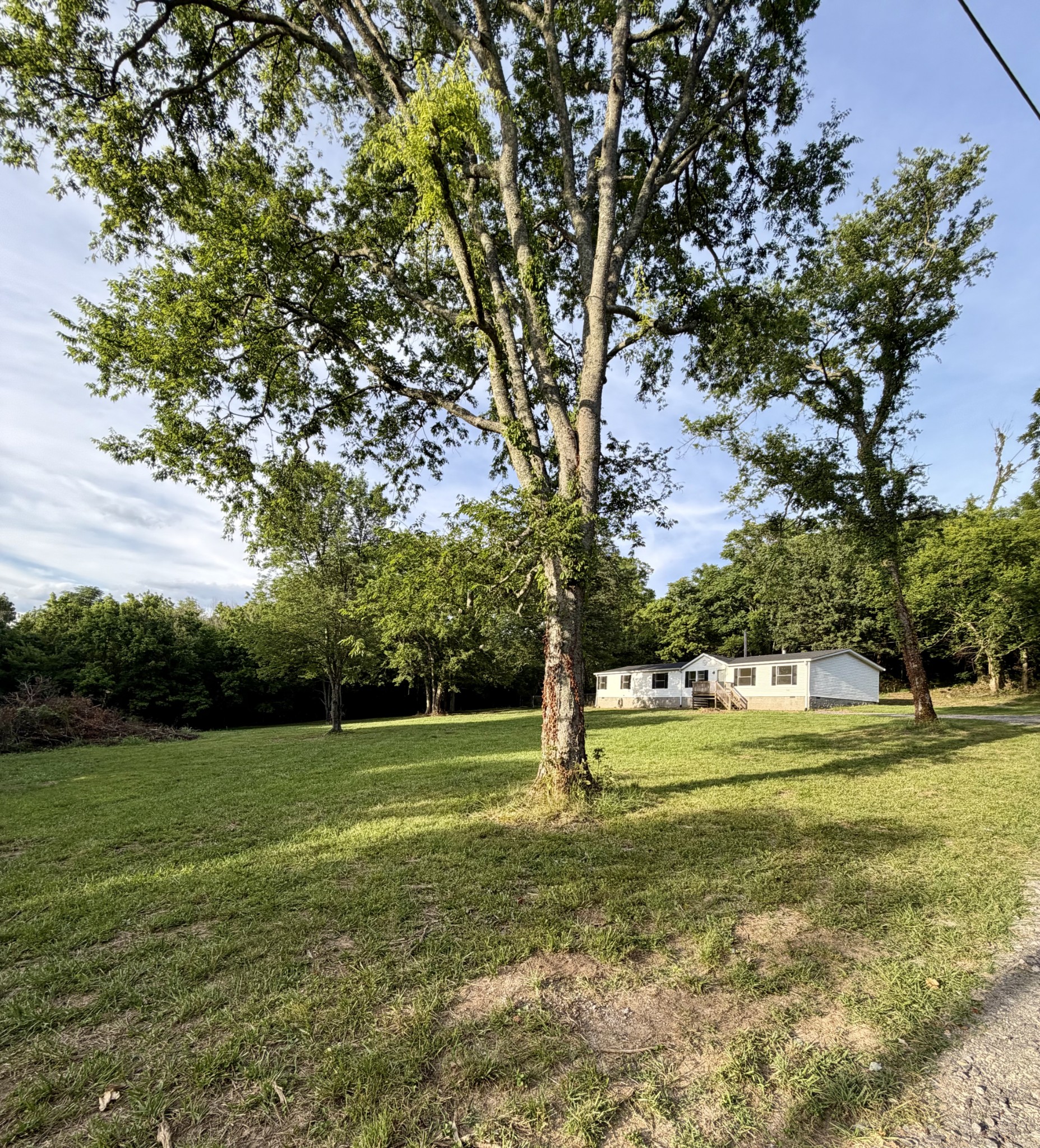 21 Vantrease Road Brush Creek, TN 38547 - Photo 1 of 5 a view of a park