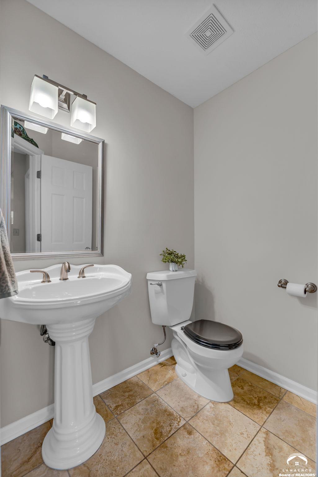 2014 Riviera Court Lawrence, KS 66047 - Photo 25 of 54