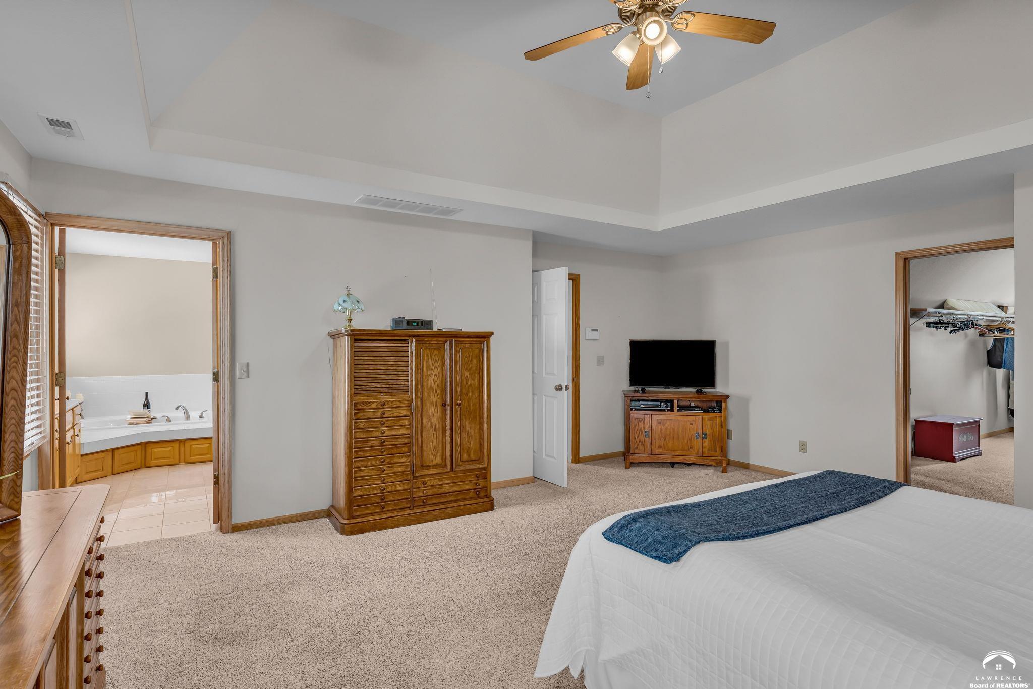 2014 Riviera Court Lawrence, KS 66047 - Photo 35 of 54