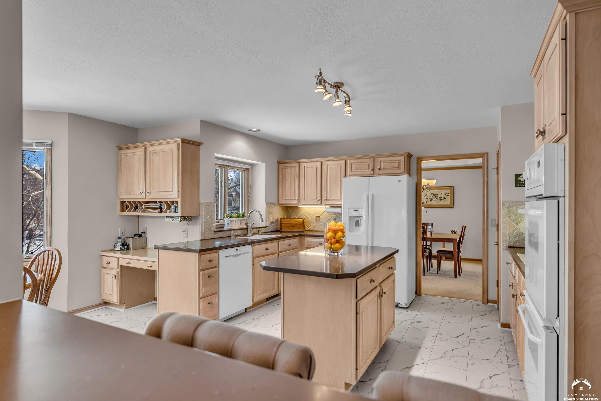 2014 Riviera Court Lawrence, KS 66047 - Photo 8 of 54