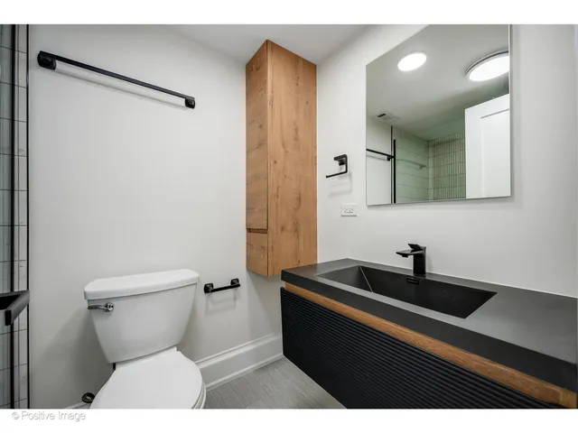 $1,675,000 | 2334 North Oakley Avenue, Chicago, IL 60647