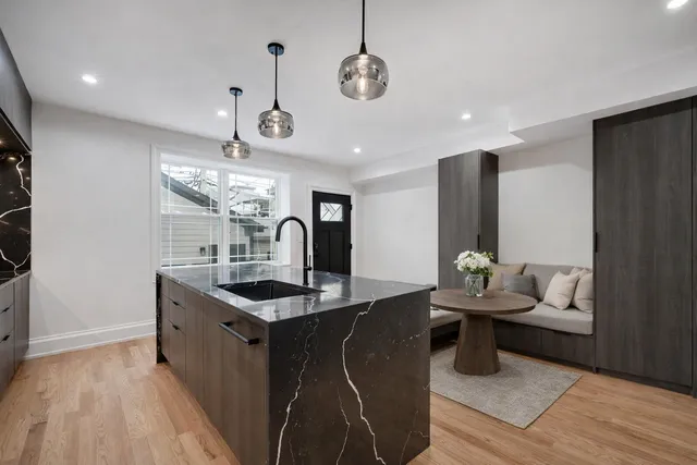 $1,675,000 | 2334 North Oakley Avenue, Chicago, IL 60647