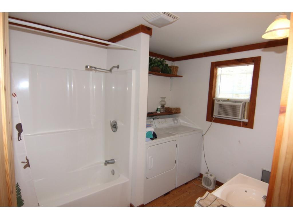 195 Ridge Run Butler, TN 37640 - Photo 11 of 16 Photo 11
