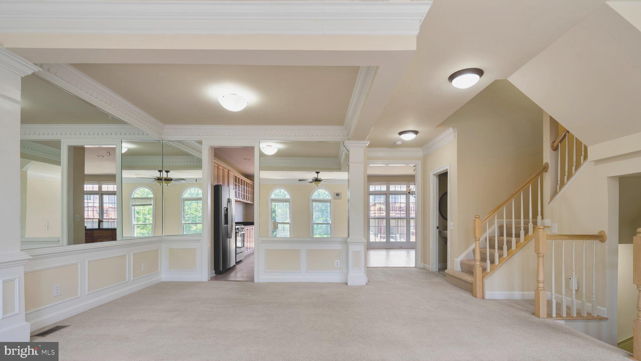 2756 Pembsly Drive Vienna, VA 22181 - Photo 4 of 23