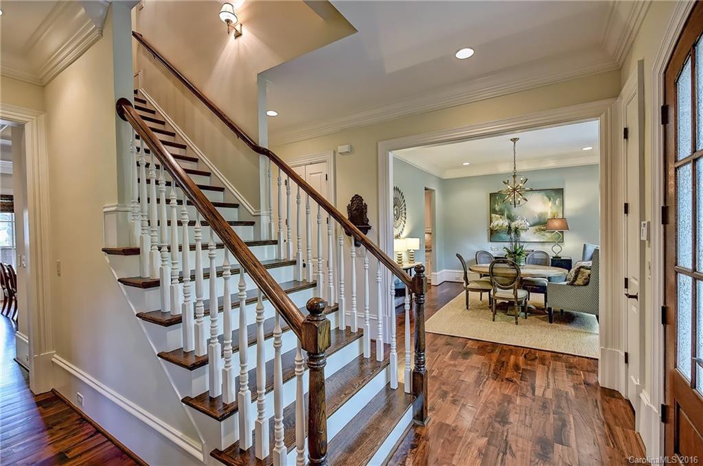 2004 Norton Road Charlotte, NC 28207 - Photo 3 of 24 Gallery Image 3