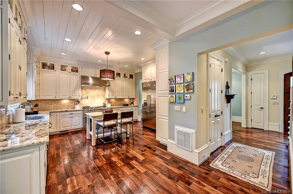 2004 Norton Road Charlotte, NC 28207 - Photo 6 of 24 Gallery Image 6