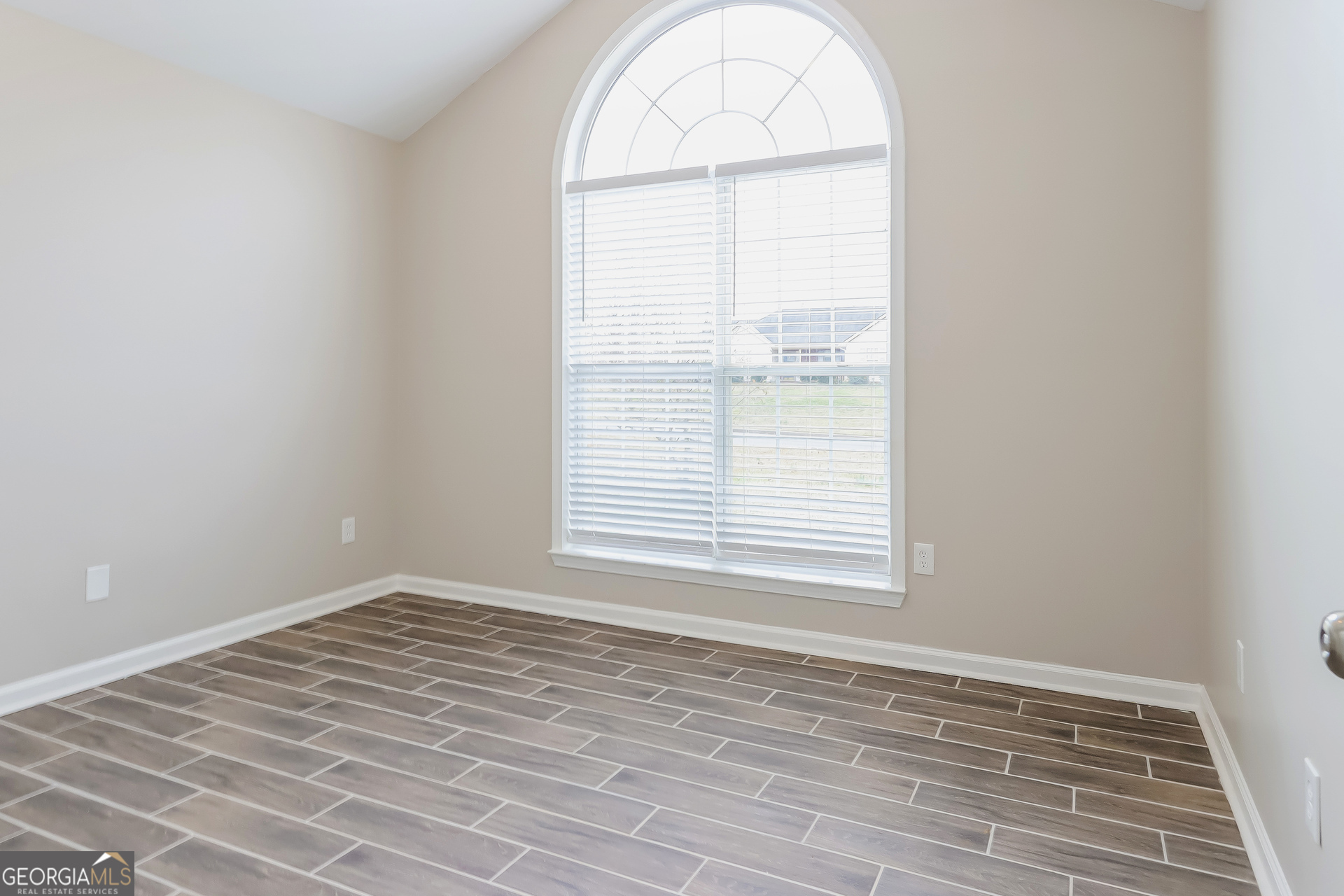 312 Harris Avenue Locust Grove, GA 30248 - Photo 12 of 16