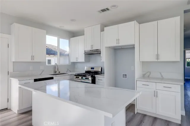 $3,350 | 11875 Wisteria Avenue, Unit ADU, Fountain Valley, CA 92708