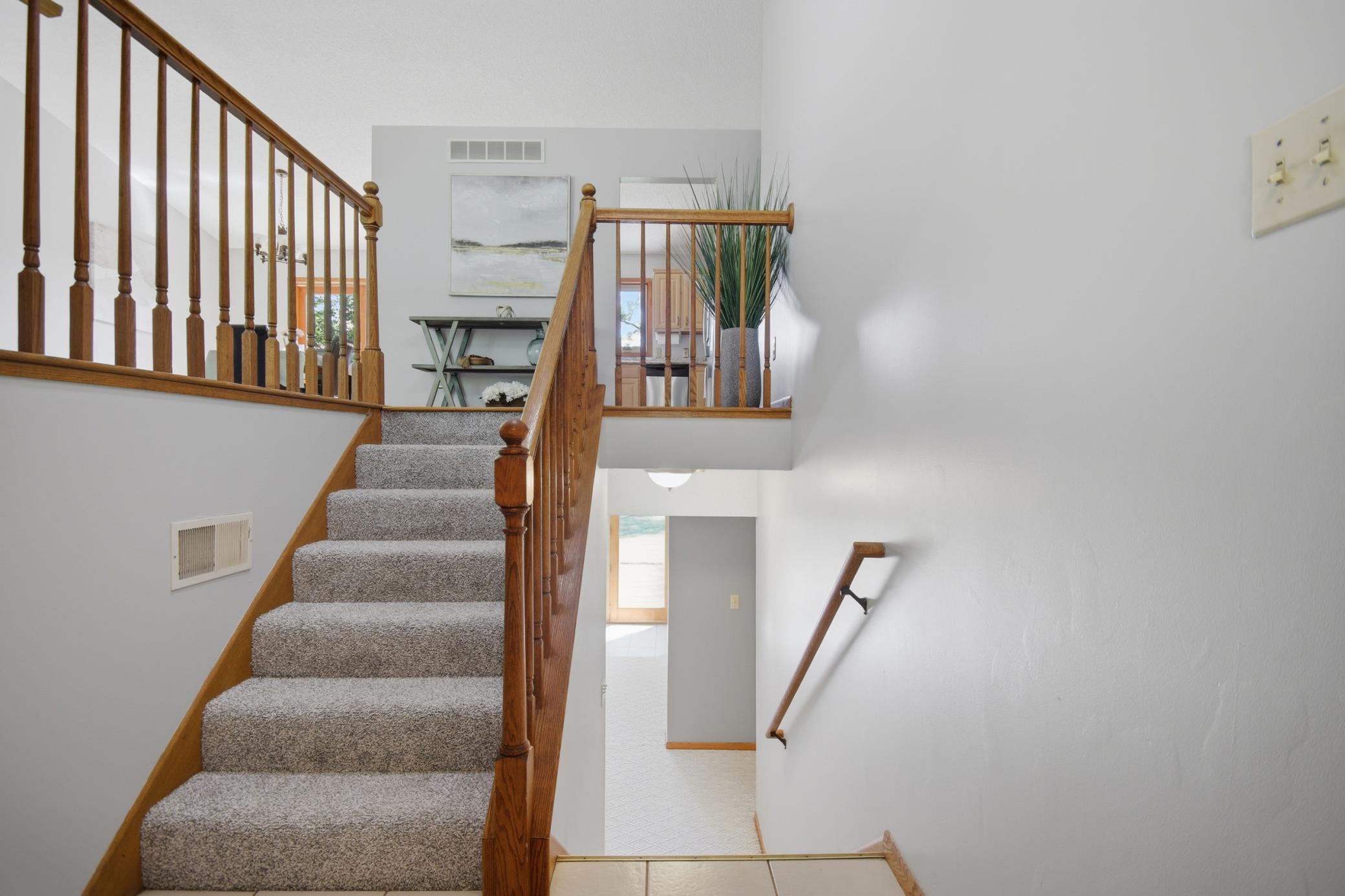 2305 13th Street Southwest Austin, MN 55912 - Photo 4 of 48