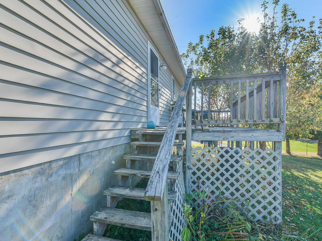 369 Miller Road Telford, TN 37690 - Photo 11 of 36 Back Deck