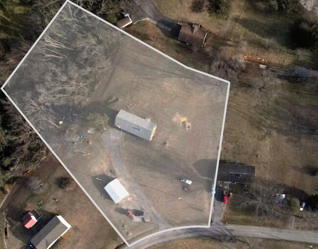 1079 Mountain Valley Road Vinton, VA 24179 - Photo 29 of 29 a bathroom with a shower