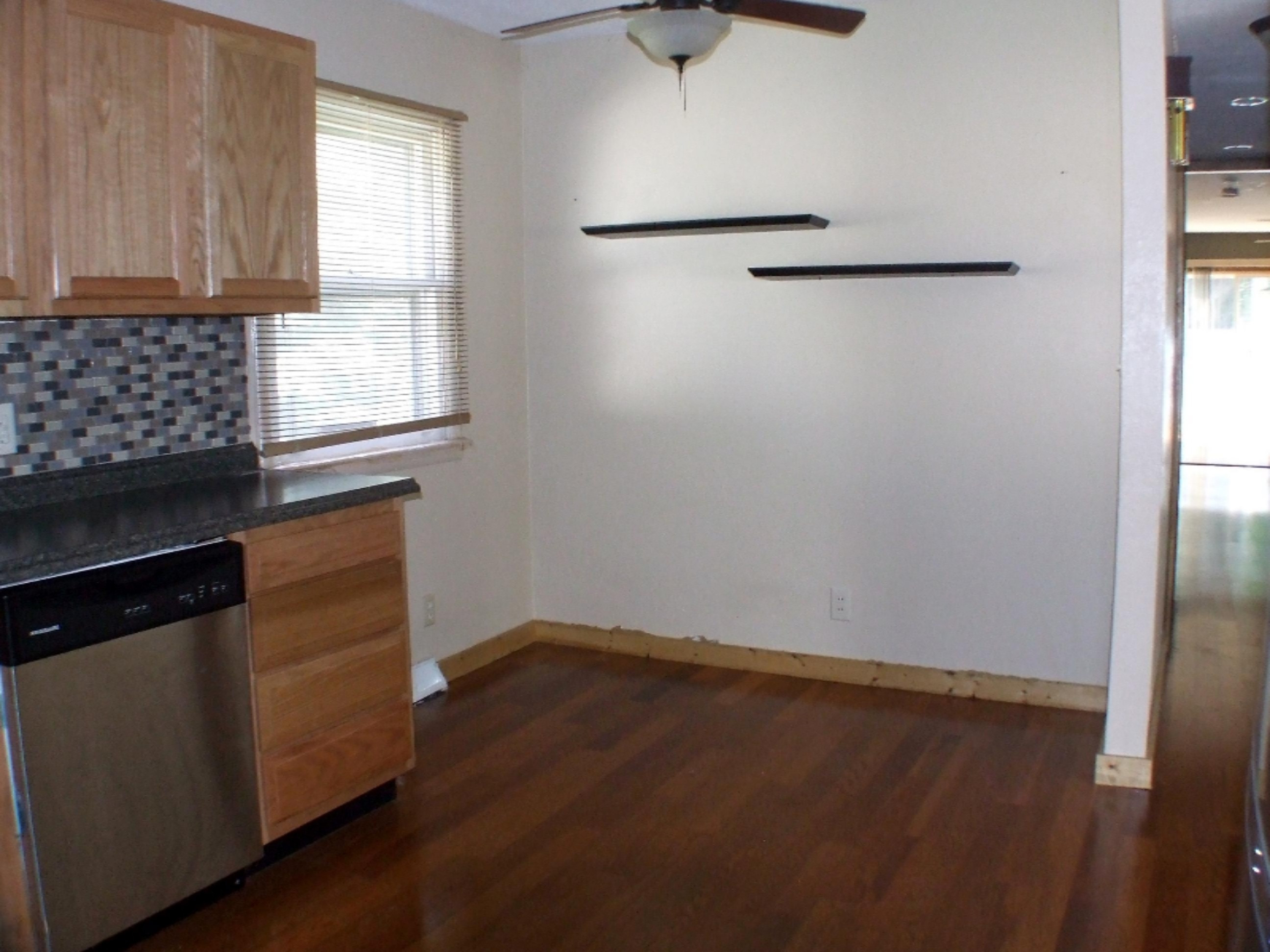 5615 Ridge Road Stevensville, MI 49127 - Photo 4 of 11 eat in kitchen