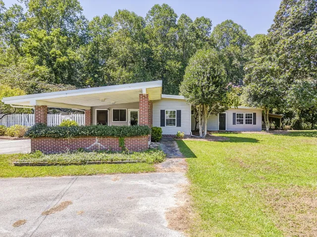 $269,000 | 5064 South Dixie Highway, Resaca, GA 30735