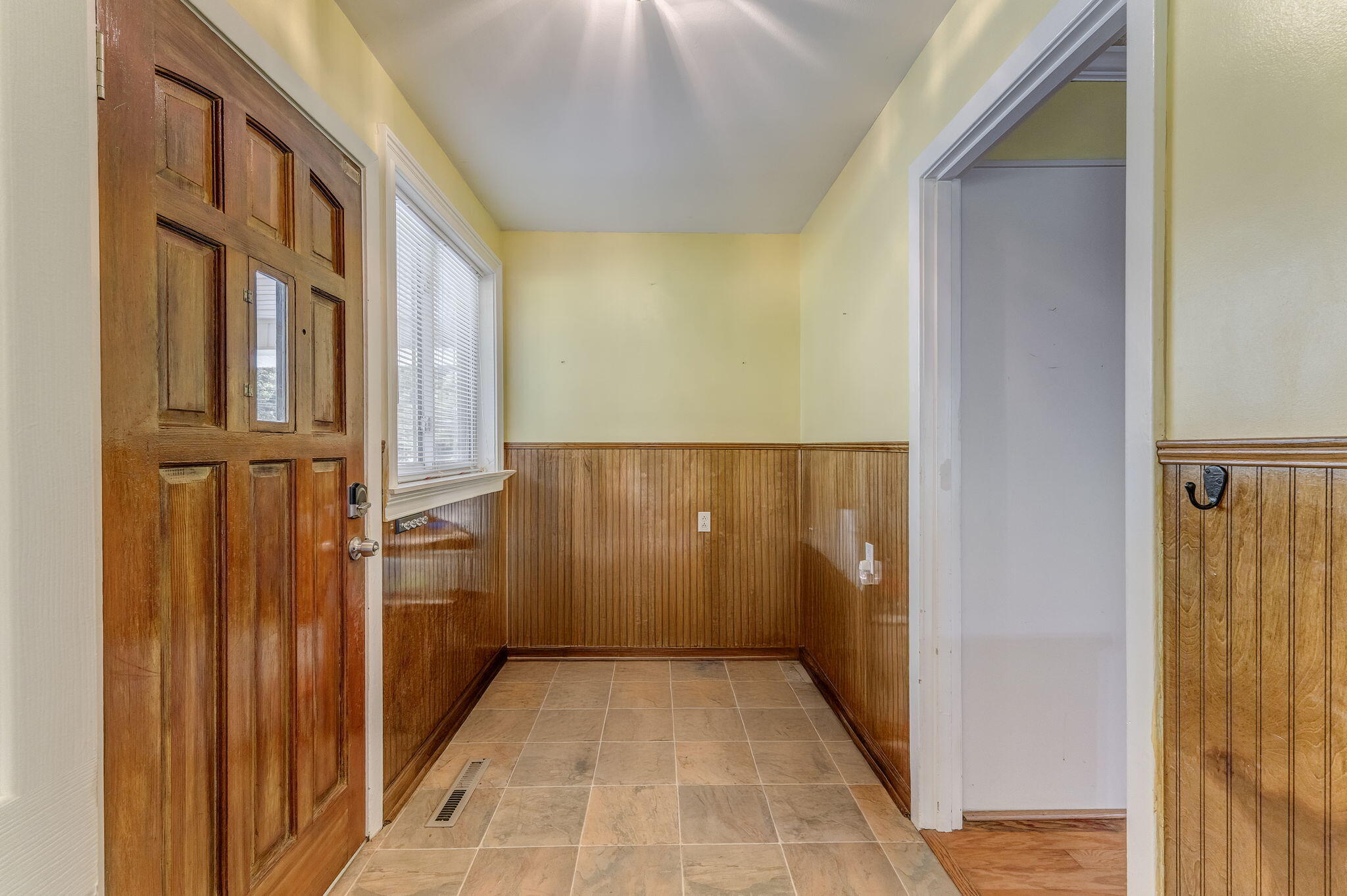 5064 South Dixie Highway Resaca, GA 30735 - Photo 4 of 49 44-web-or-mls-DSC06118_19_20-2