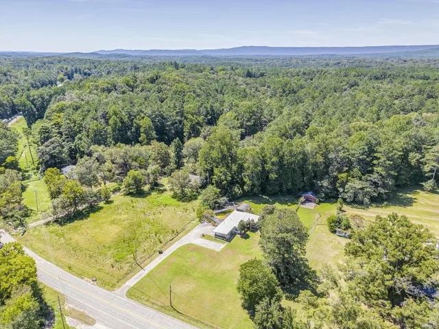 $269,000 | 5064 South Dixie Highway, Resaca, GA 30735