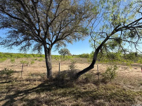 $325,000 | 0 Cr 426, Jourdanton, TX 78026
