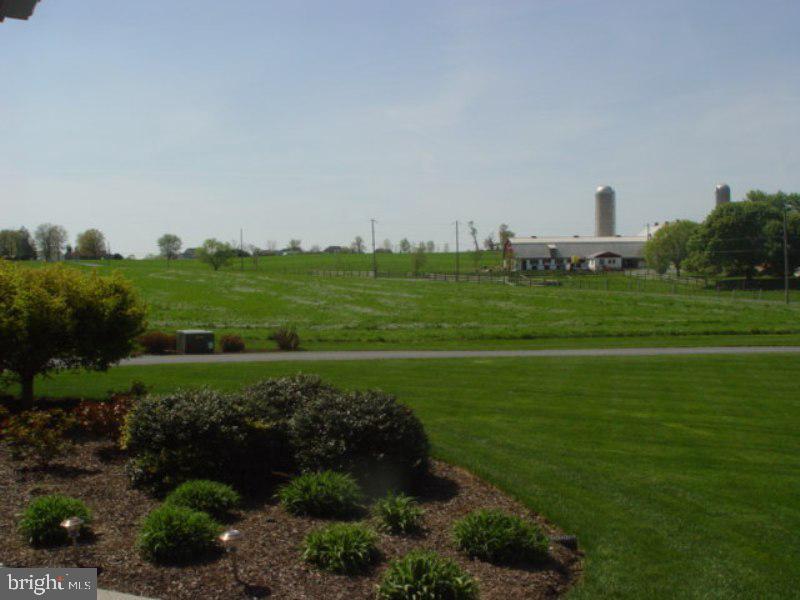 200 Bomberger Road Lititz, PA 17543 - Photo 14 of 51