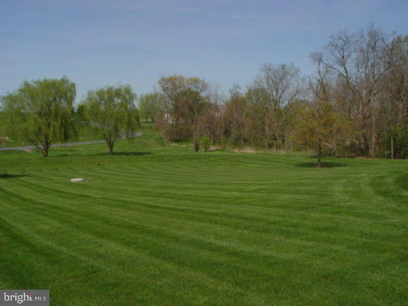 200 Bomberger Road Lititz, PA 17543 - Photo 18 of 51