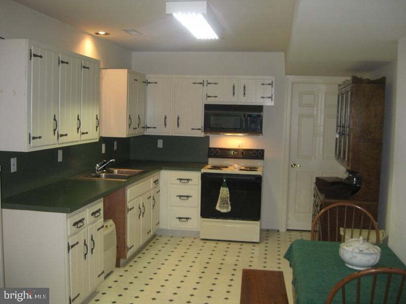200 Bomberger Road Lititz, PA 17543 - Photo 46 of 51