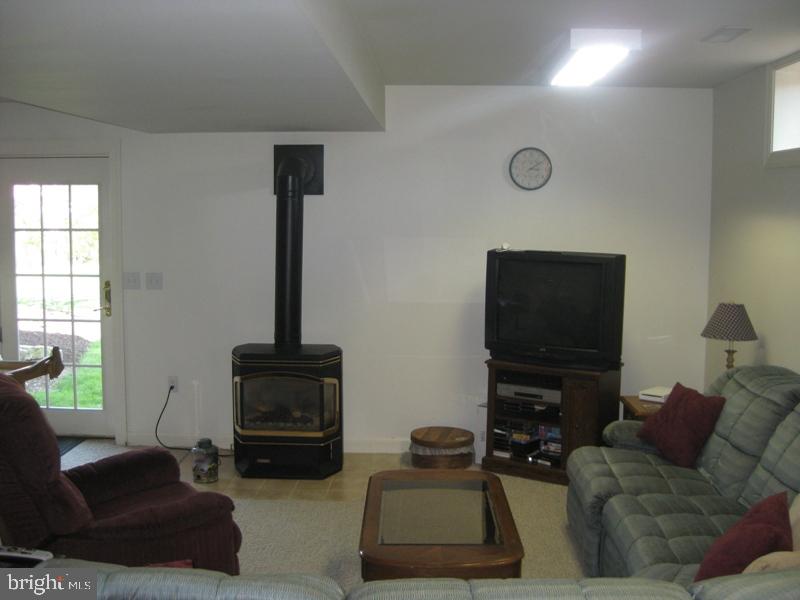 200 Bomberger Road Lititz, PA 17543 - Photo 47 of 51
