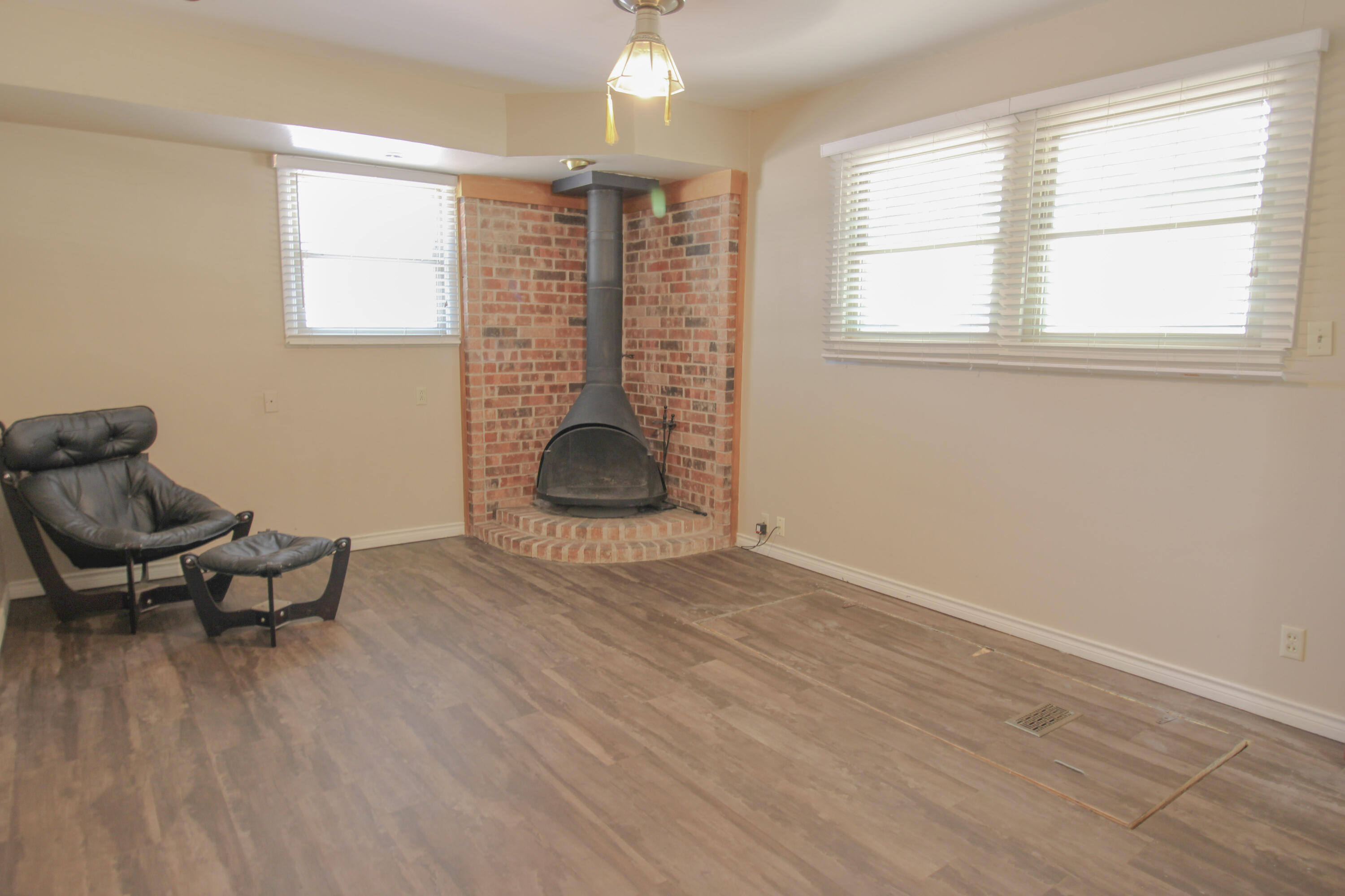 3702 48th Street Lubbock, TX 79413 - Photo 23 of 45 23-IMG_0233