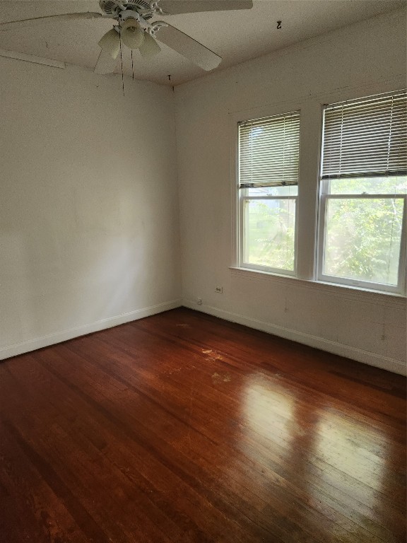 1400 Dyer Avenue Rosenberg, TX 77471 - Photo 12 of 20 an empty room with a window
