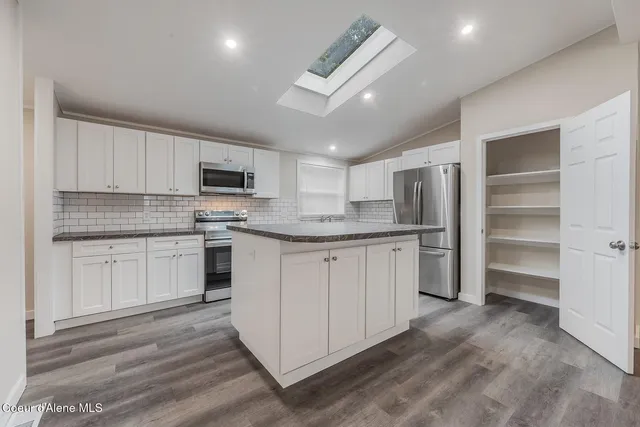 $420,000 | 60 Short Drive, Blanchard, ID 83804