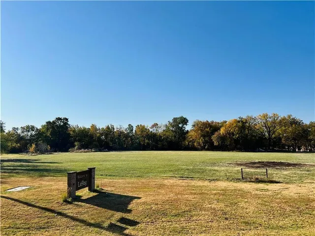 $52,000 | 61 6th Street, LeRoy, KS 66857