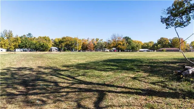 $52,000 | 61 6th Street, LeRoy, KS 66857