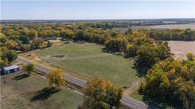 $52,000 | 61 6th Street, LeRoy, KS 66857