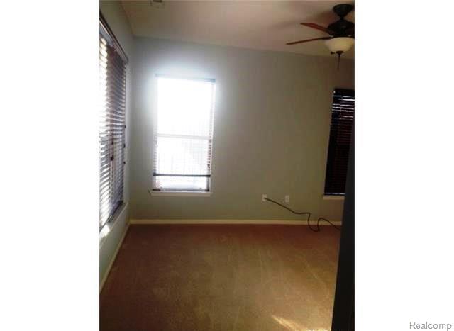 21 Delaware Street Detroit, MI 48202 - Photo 3 of 10