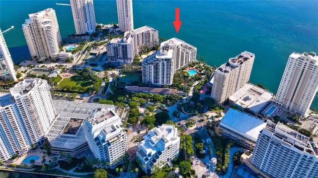 $6,200 | 520 Brickell Key Drive, Unit A604, Miami, FL 33131