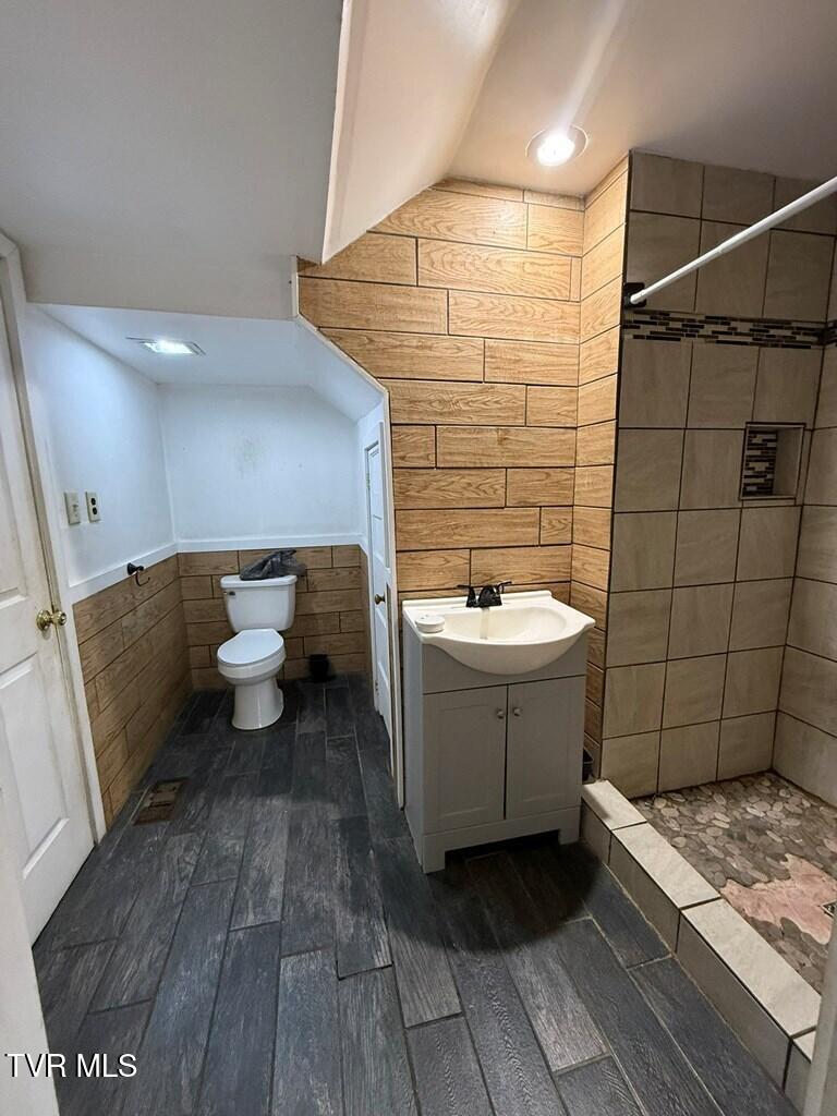 539 Madison Street Bristol, VA 24201 - Photo 17 of 22 103619_34