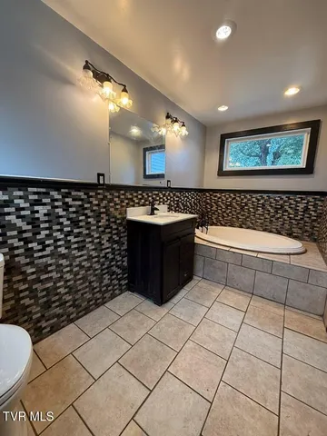 $240,000 | 539 Madison Street, Bristol, VA 24201