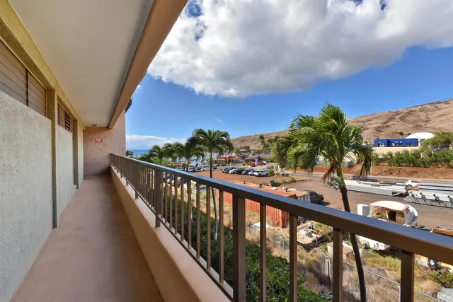 $525,000 | 20 Hauoli Street, Unit 305, Wailuku, HI 96793
