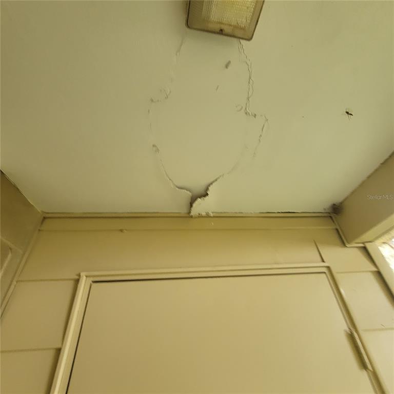 2224 Southwest 39 Drive Gainesville, FL 32607 - Photo 4 of 11 a view of a room