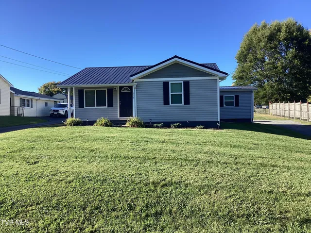 $249,500 | 616 Old Airport Road, Bristol, VA 24201