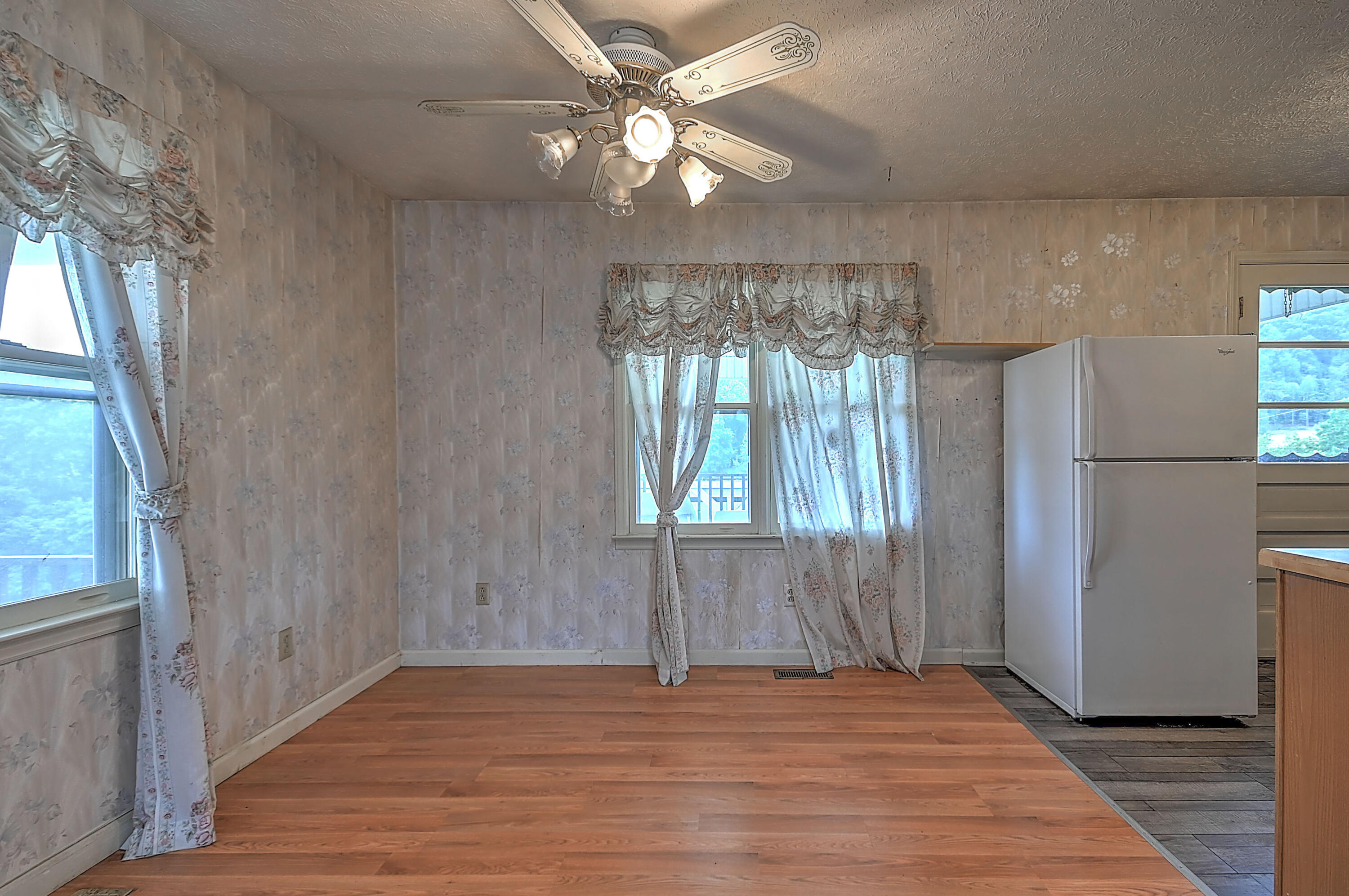 1869 Rock Springs Road Kingsport, TN 37664 - Photo 20 of 21 Rock Springs Rd-11