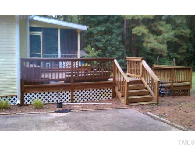304 Seasons Drive Raleigh, NC 27614 - Photo 2 of 4