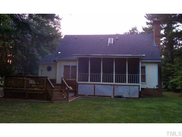 304 Seasons Drive Raleigh, NC 27614 - Photo 3 of 4