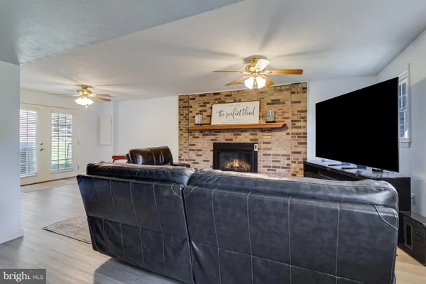 $3,995 | 509 Dogwood Court, La Plata, MD 20646