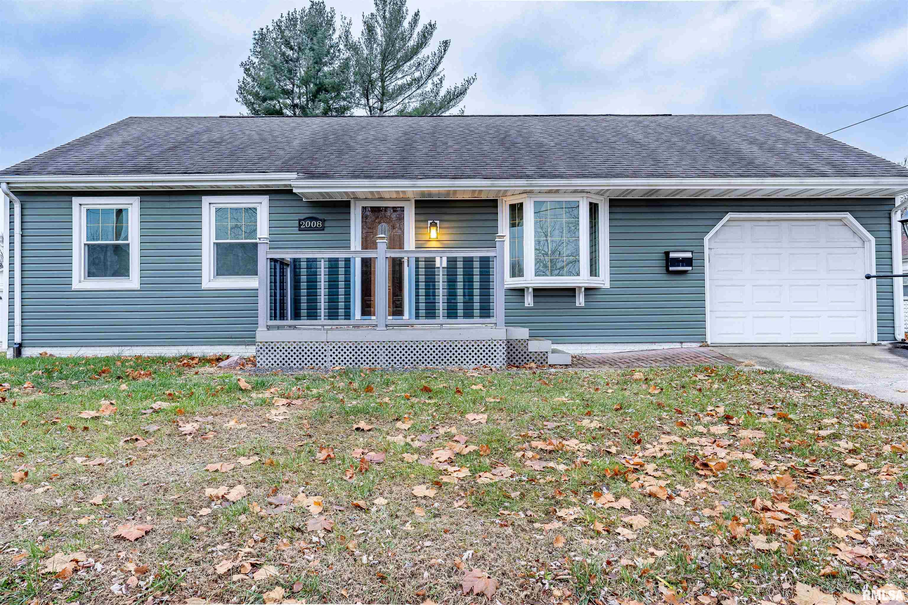 2008 Sheridan Road Pekin, IL 61554 - Photo 1 of 26