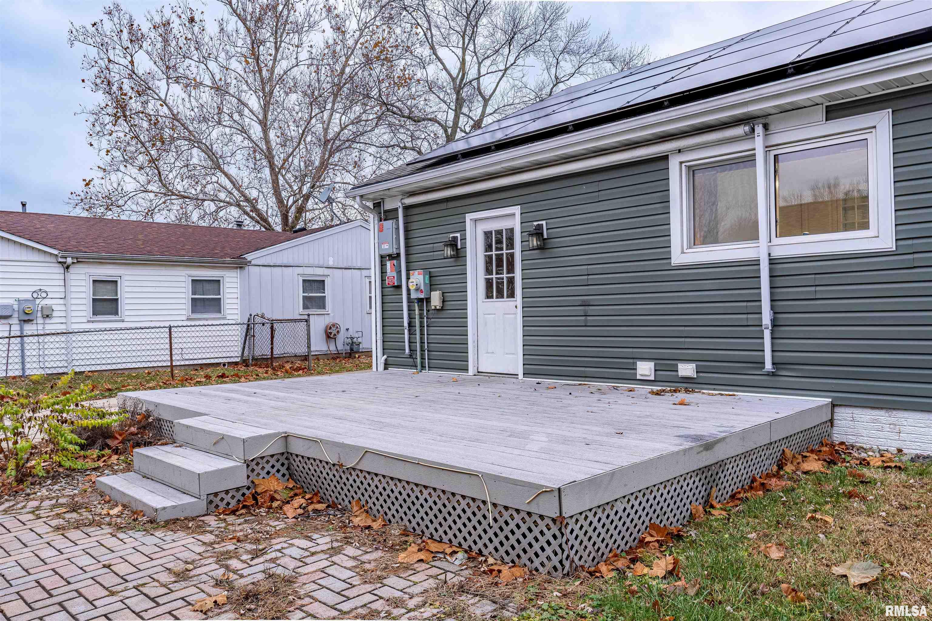 2008 Sheridan Road Pekin, IL 61554 - Photo 24 of 26